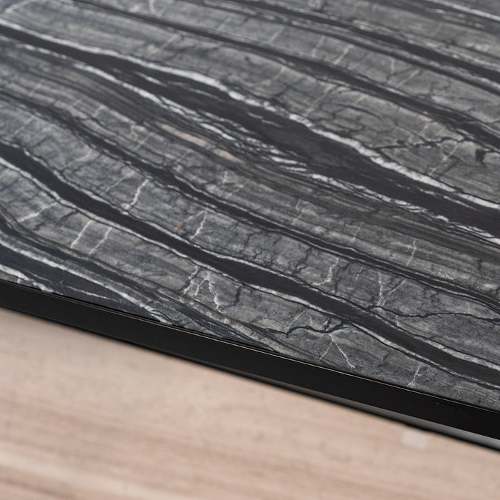 zwarte Berlin Wandrek voor Living Furnified