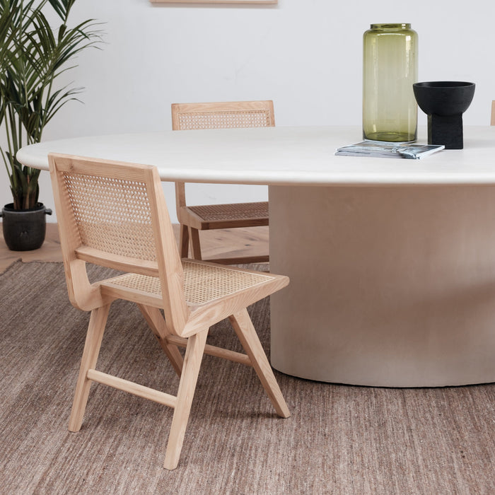 Eettafel mortex materiaal stijlvolle eetkamer 